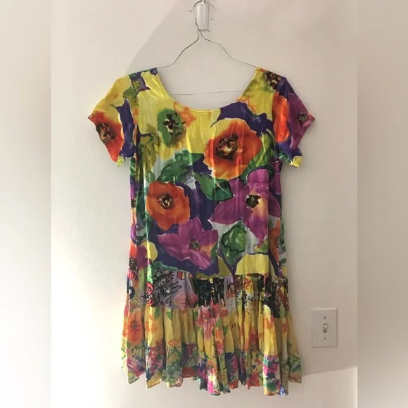 Vintage Jams World Hattie Tiered Mini Dress in Mixed Poppy Print Size Small - Picture 9 of 16